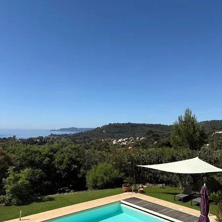 Maison Vue Sur Les Iles D'or * Le Lavandou