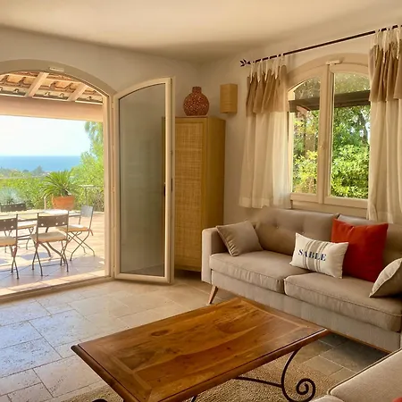 Maison Vue Sur Les Iles D'or *